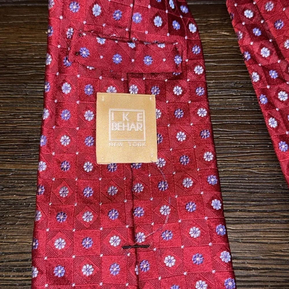 Ike Behar Red Tie with Flowers silk